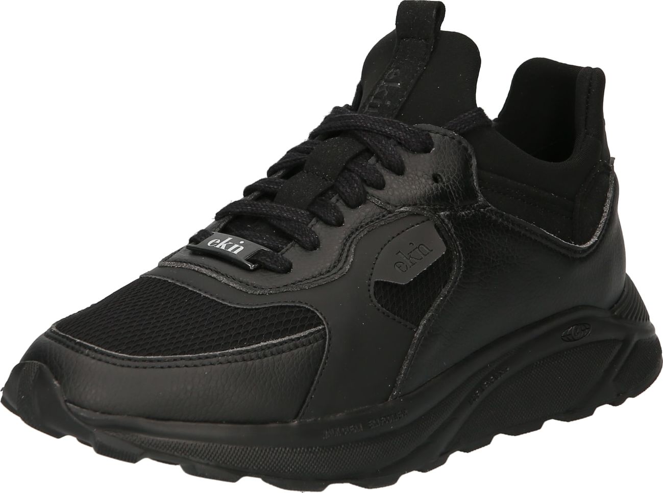 EKN Footwear Tenisky 'Larch' černá / bílá
